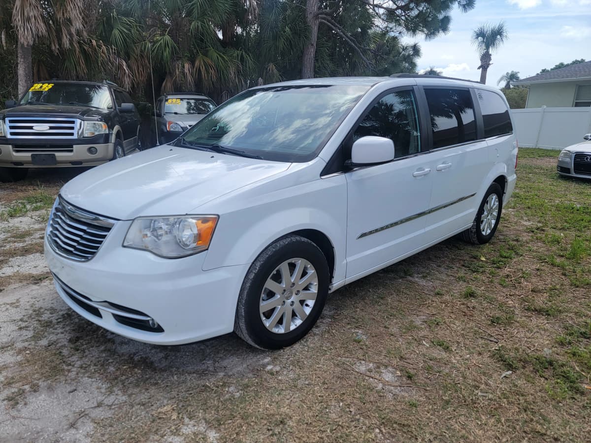 2014 Chrysler Town & Country