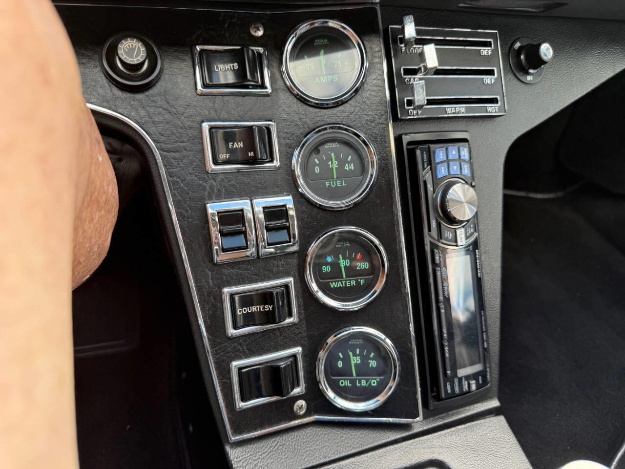 vehicle info here