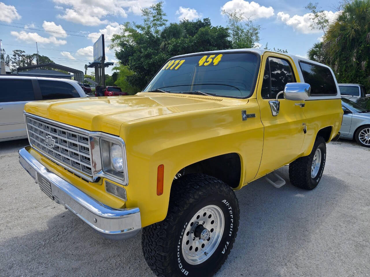 vehicle info here