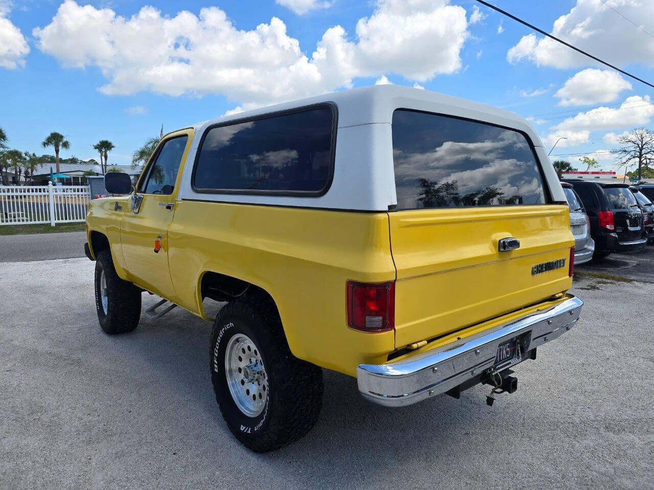 vehicle info here