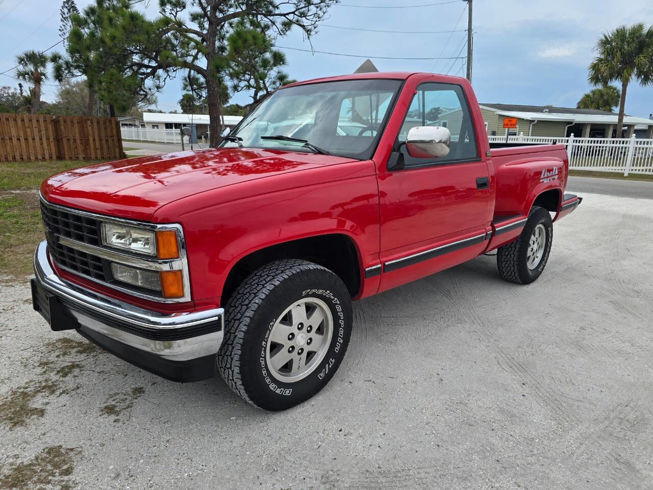 1989 Chevrolet C_K-1500-Series K1500-Silverado-2dr-4WD-Standard-Cab-SB