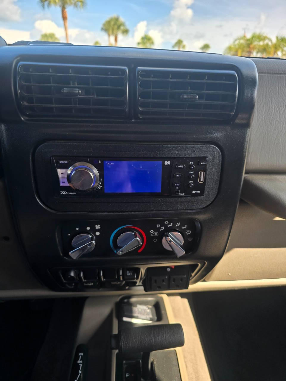 vehicle info here