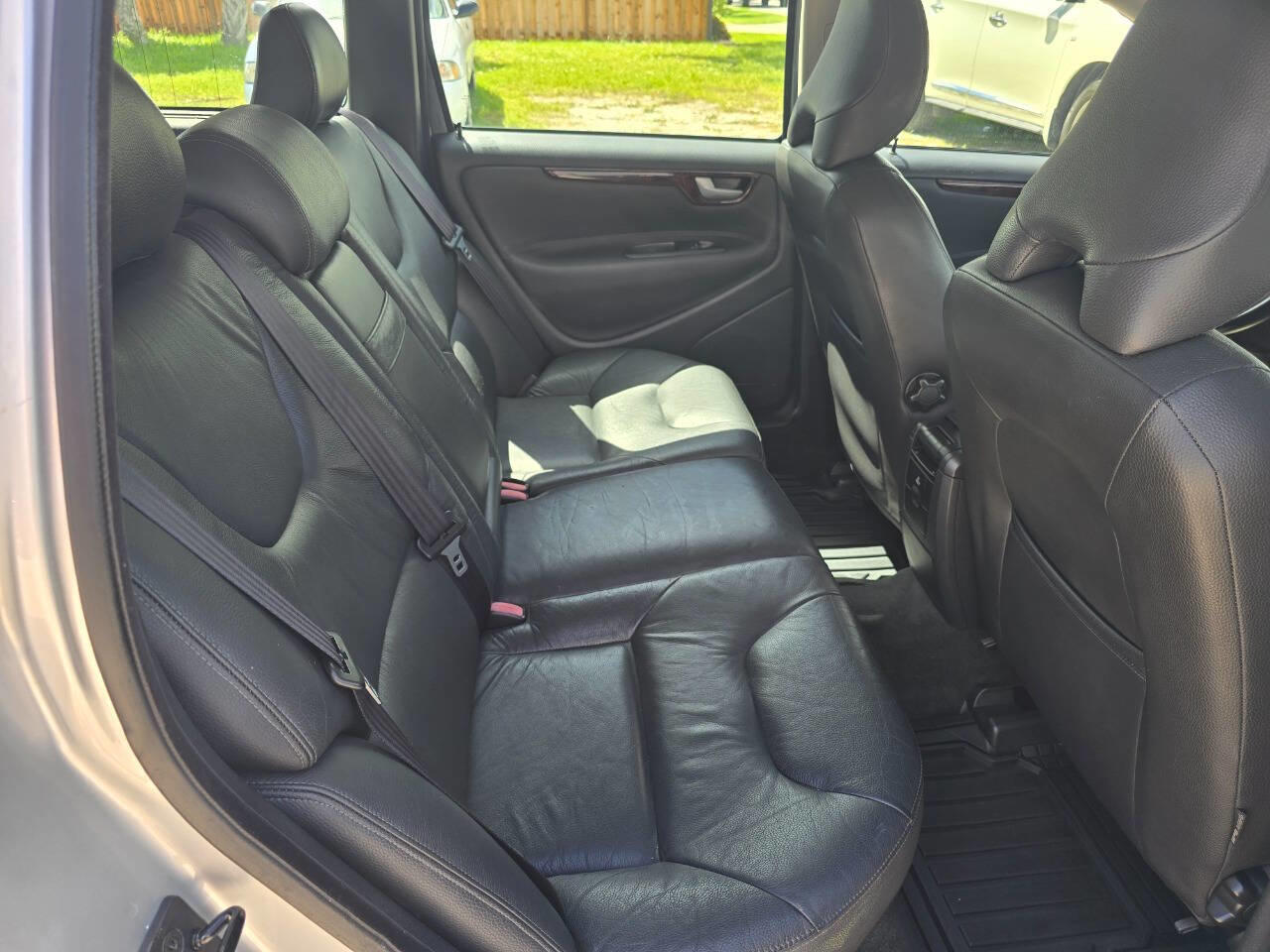 vehicle info here