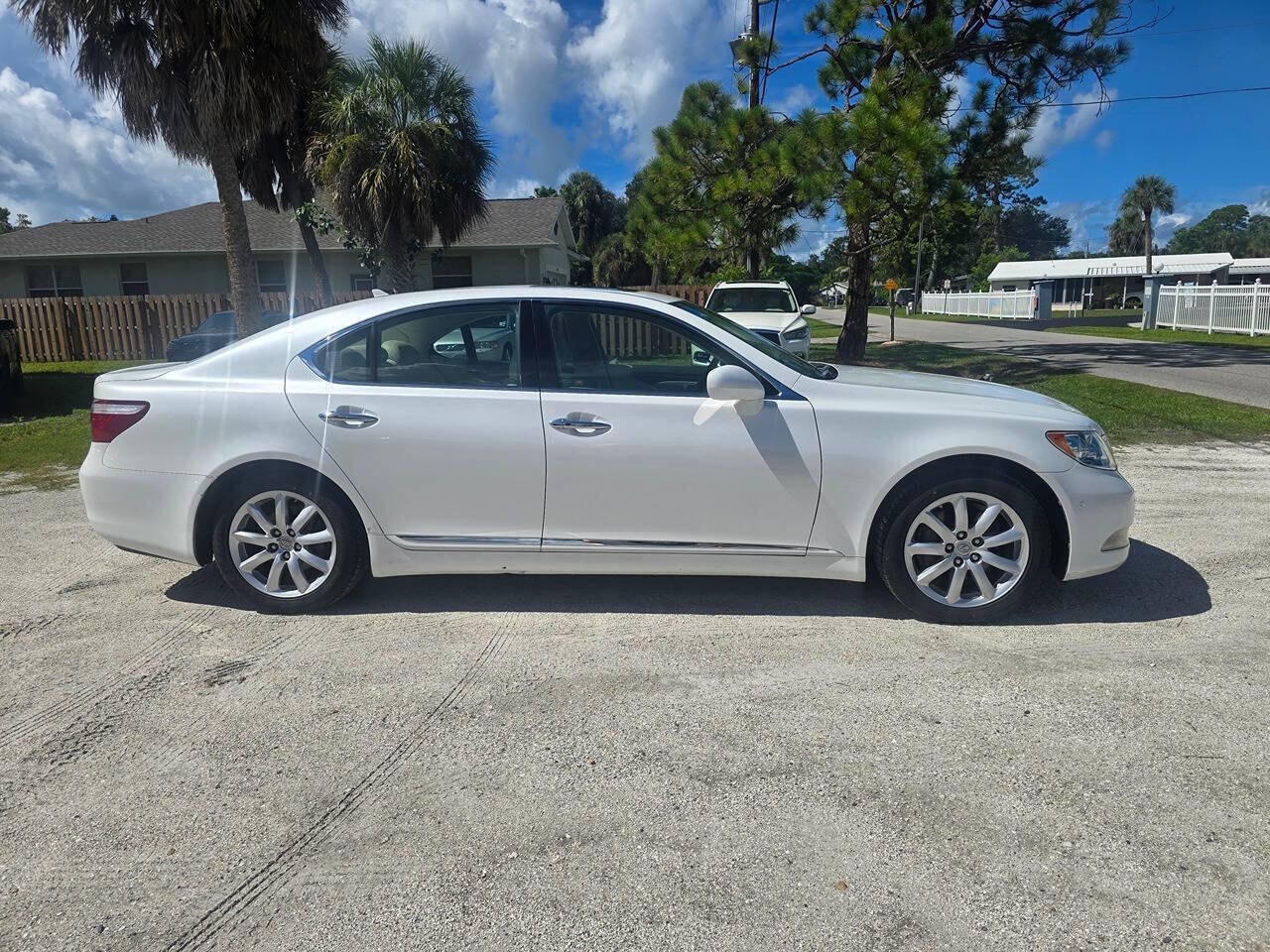 vehicle info here