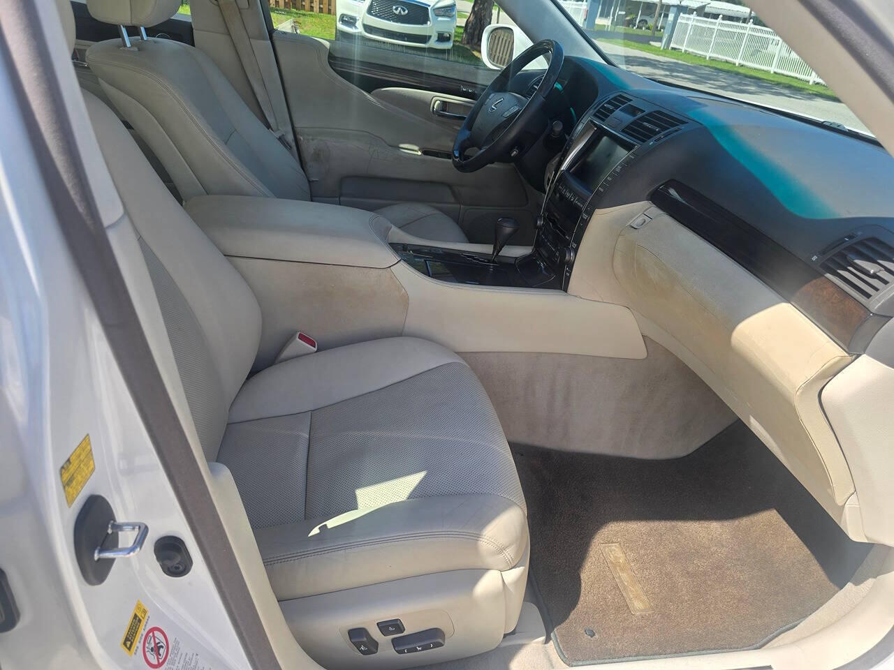 vehicle info here
