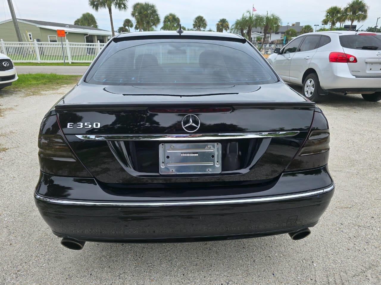 2008 Mercedes Benz E photo 7