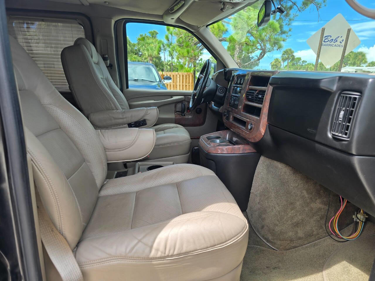 vehicle info here