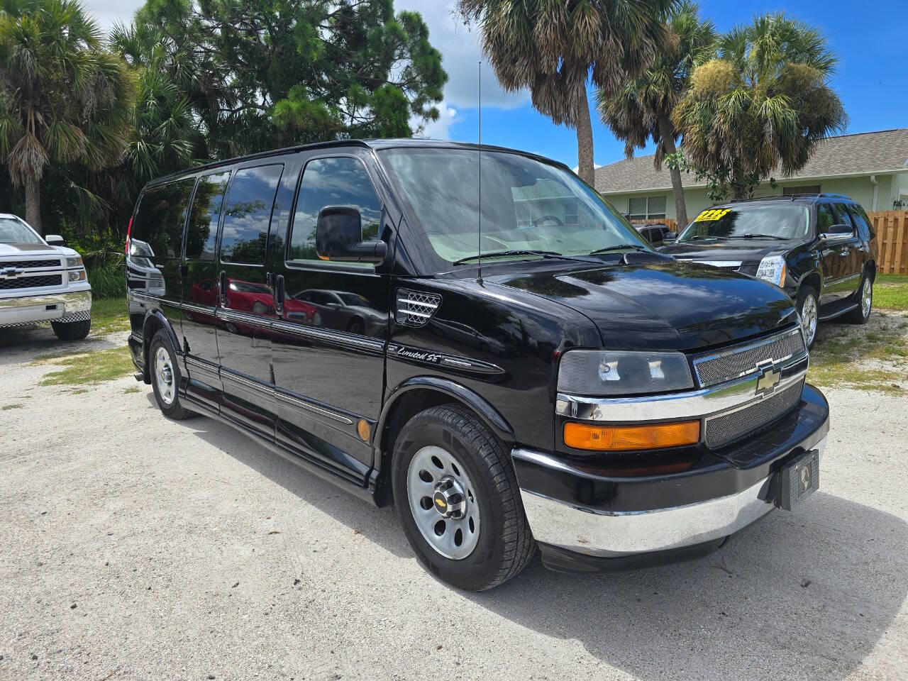 vehicle info here