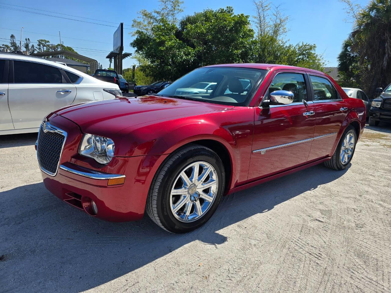 2010 Chrysler 300 C-HEMI-4dr-Sedan