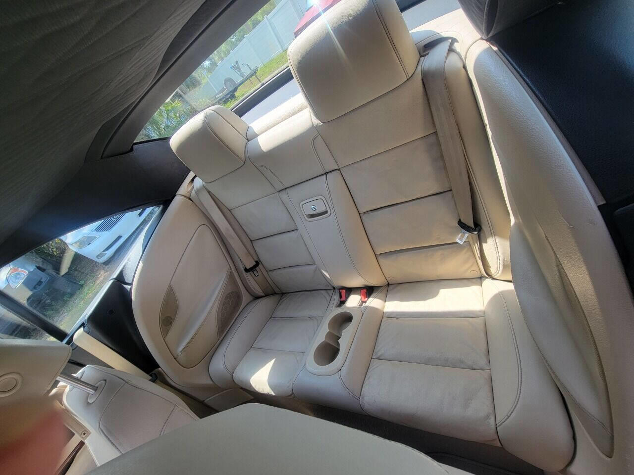vehicle info here