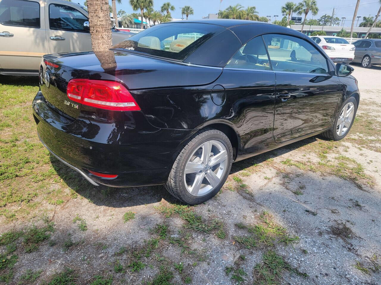 vehicle info here