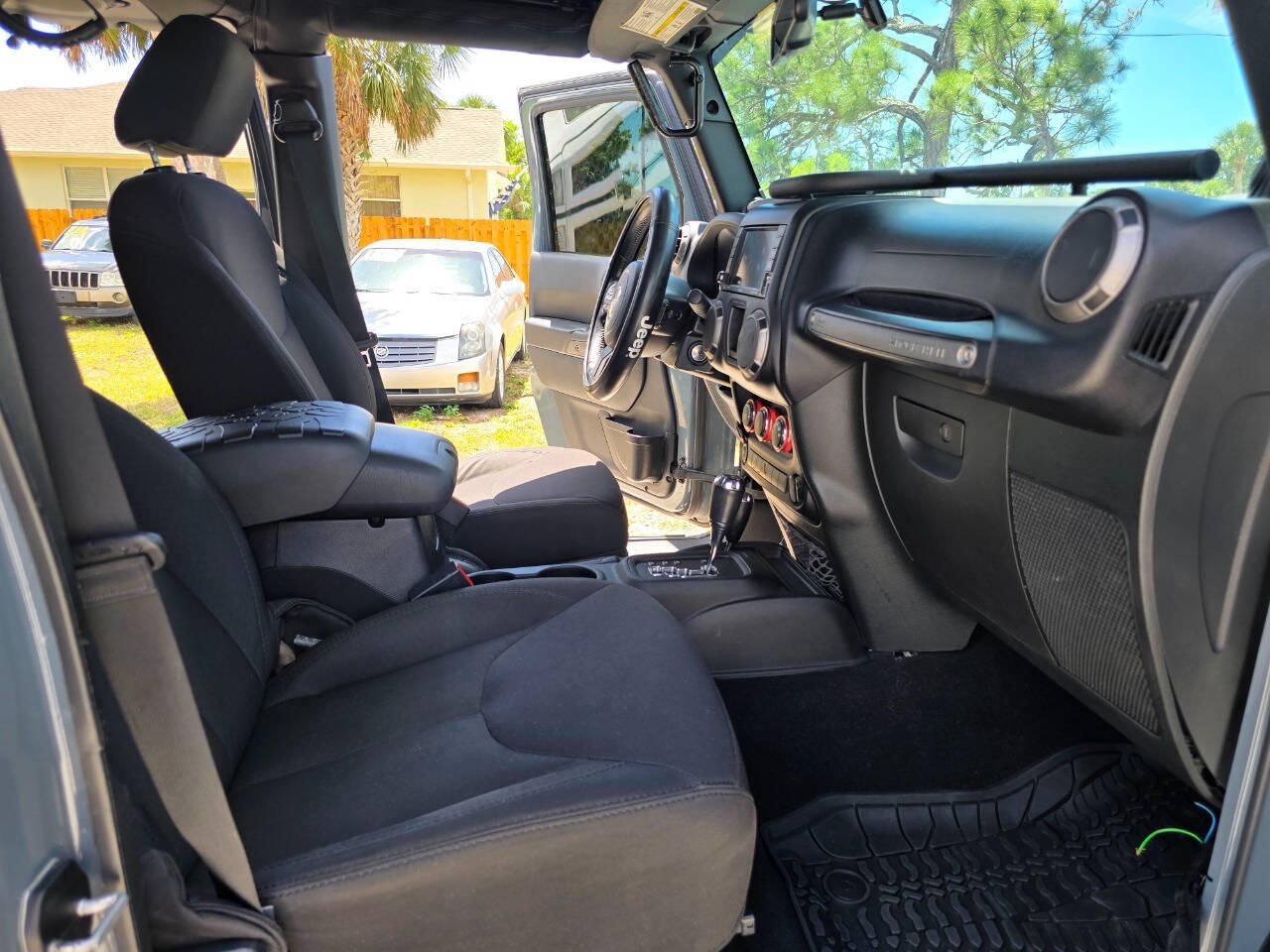 vehicle info here