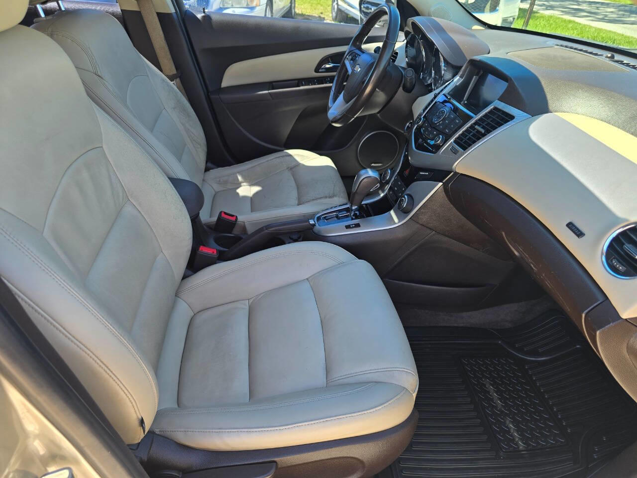 vehicle info here
