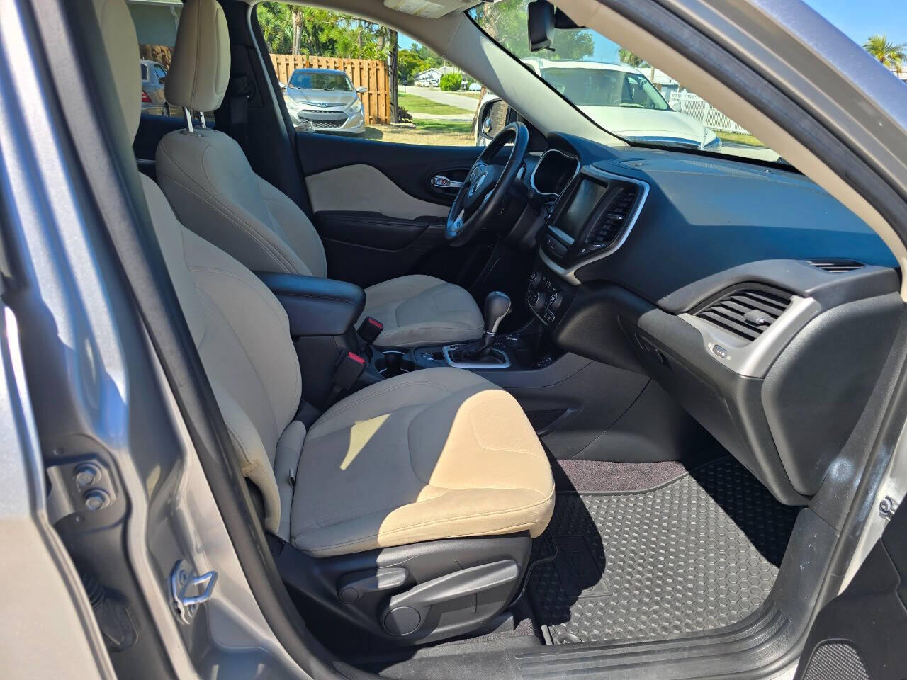 vehicle info here