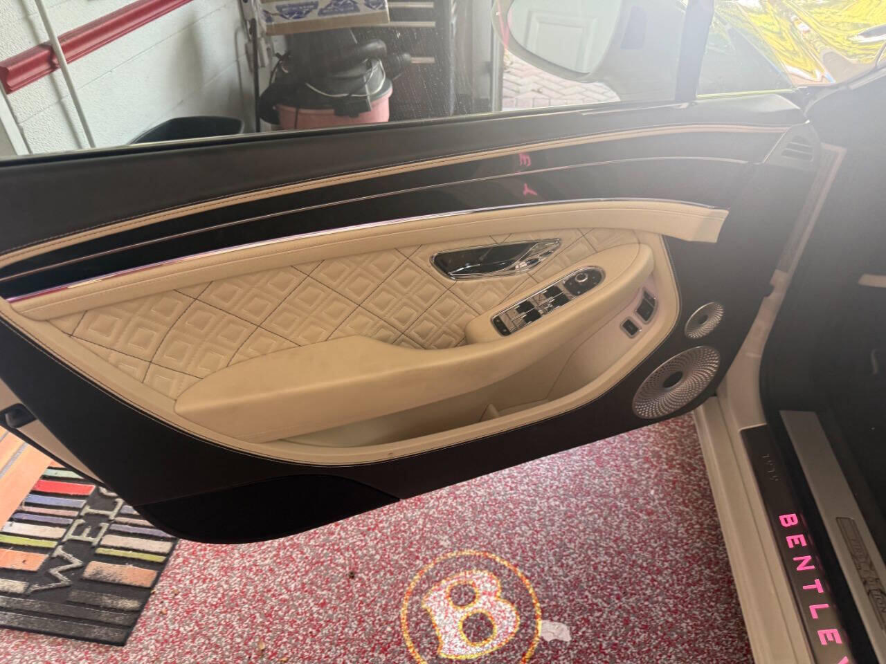 vehicle info here